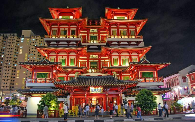 Singapore 800x500 Chinese Temple