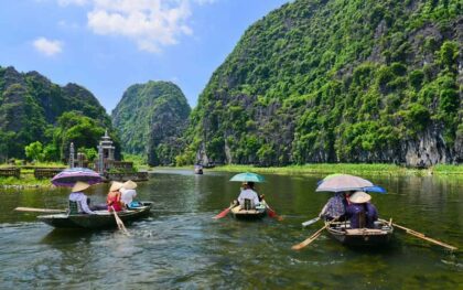 Excursão em Ninh Binh, Hang Mua, Hoa Lu e Tam Coc com guia falante de português