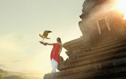 Cingapura e Indonésia com Ilha de Bali e templo de Borobudur.